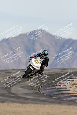 media/Nov-16-2025-Race Pace (Sun) [[8c5fa54630]]/Verified Riders/8-Turn 12 (120pm)/